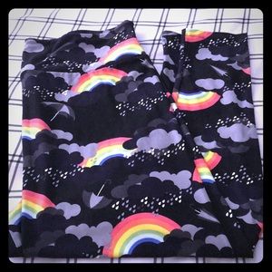 TC2 LuLaRoe Rainbow and Storm Cloud Leggings